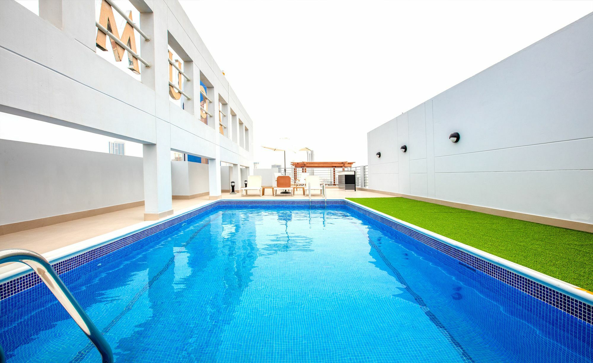 Loumage Suites And Spa Manáma Exteriér fotografie